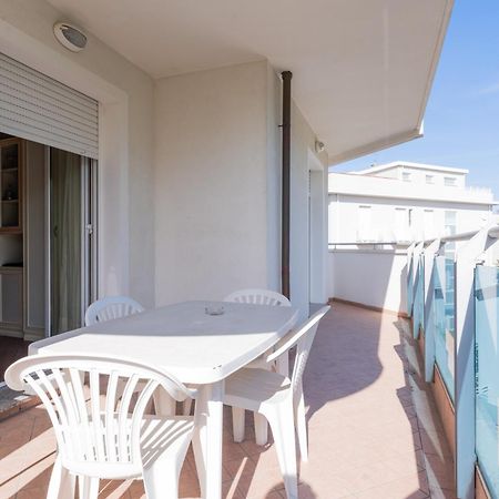 Residence Marconi Mare Rimini Esterno foto