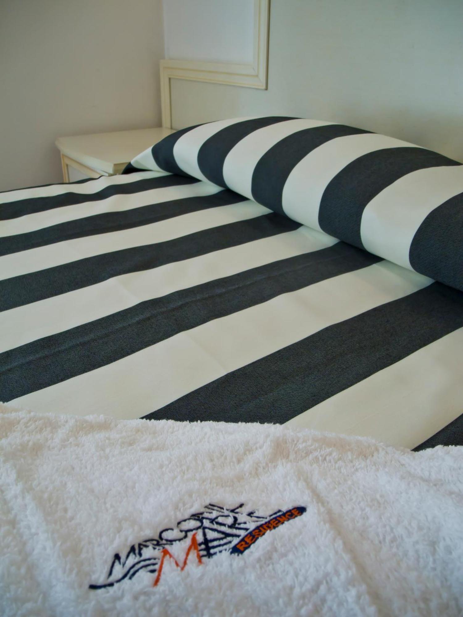 Residence Marconi Mare Rimini Esterno foto