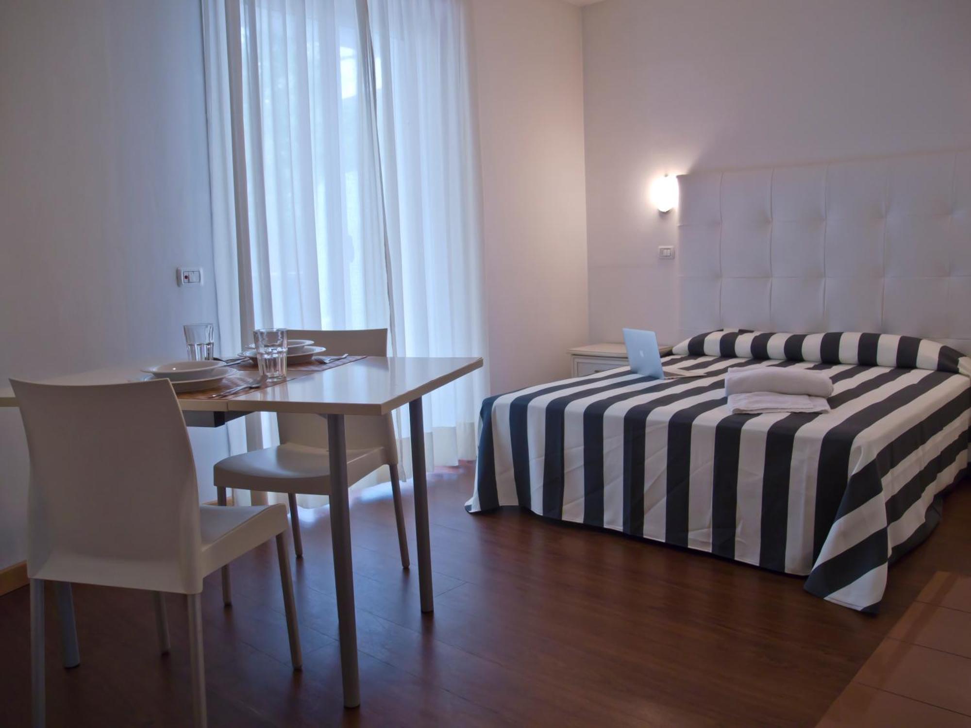 Residence Marconi Mare Rimini Esterno foto