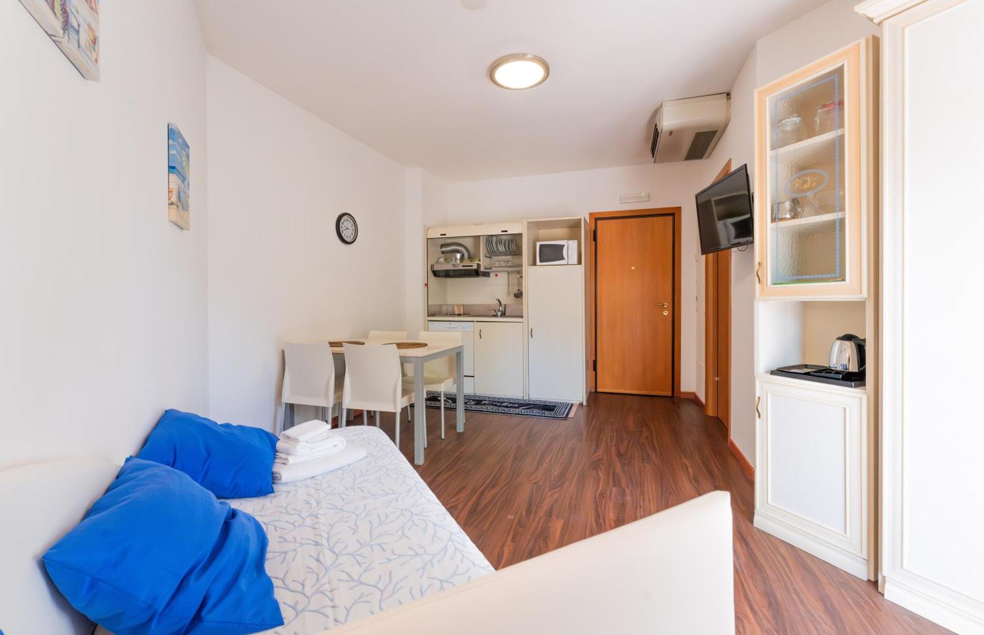 Residence Marconi Mare Rimini Esterno foto